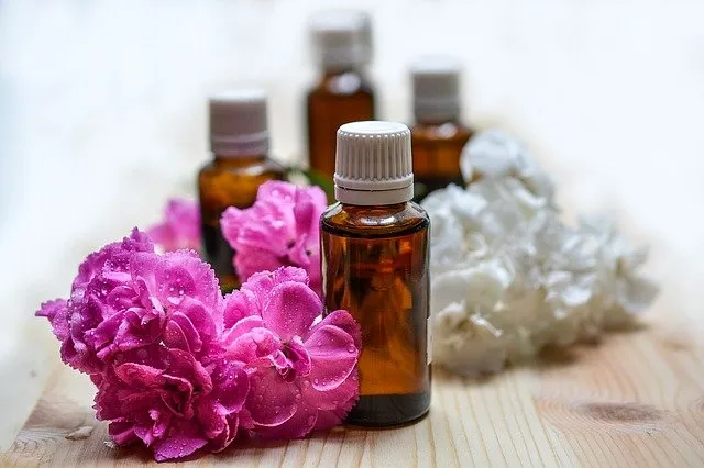 Najpiękniejsze perfumy kwiatowo-owocowe na wiosnę i lato
